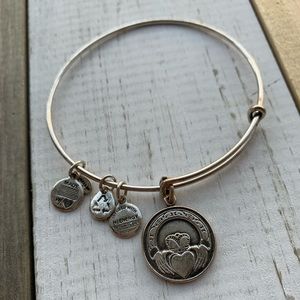 Claddagh Alex and ani Bangle